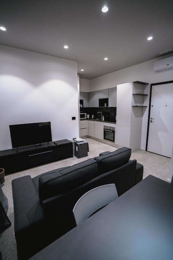 De Luca 6 Apartments Salerno Kültér fotó