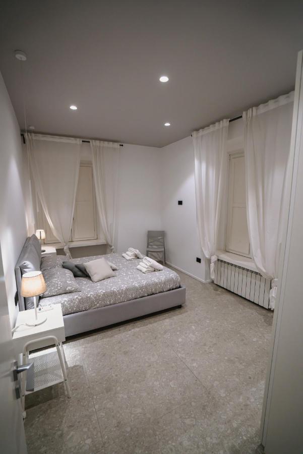 De Luca 6 Apartments Salerno Kültér fotó
