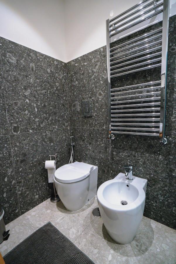 De Luca 6 Apartments Salerno Kültér fotó
